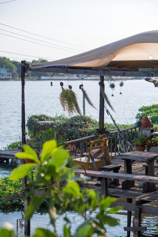Baan Golite Ko Kret - บ้านโกไล้เกาะเกร็ด Нонтабури Екстериор снимка